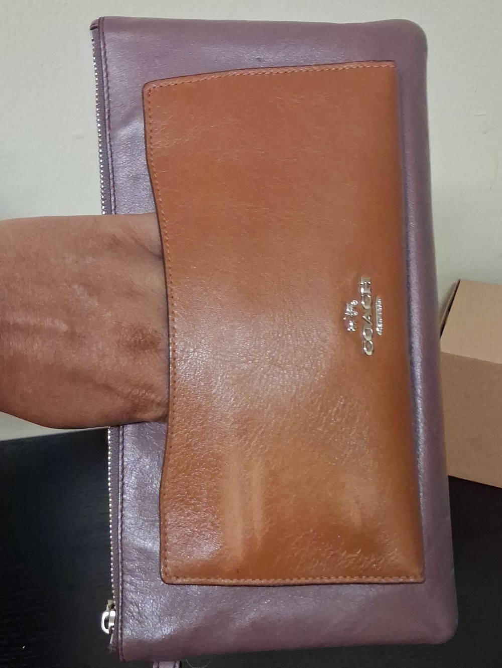 Coach BUNDLE CLUTCH AND SNEAKERS SIZE 7.5 - Picture 16 of 16